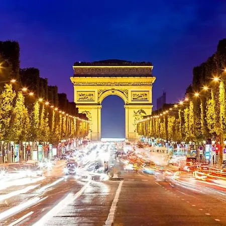 Elegant One Bedroom On Champs Elysees * Paris