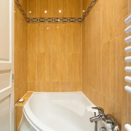Elegant One Bedroom On Champs Elysees Apartment Paris